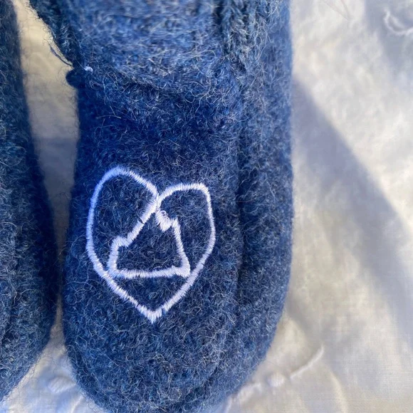 Blue Baby Booties with Heart Design - Picture 2 of 7